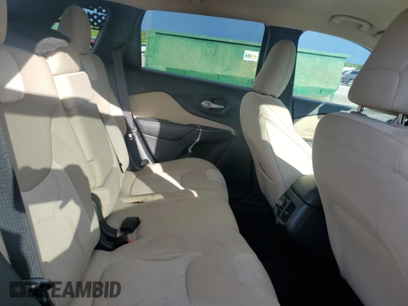 2016 Jeep Cherokee Sport z VIN 1C4PJLAB2GW257018, wystawiony jako Copart lot #55560405 z przebiegiem 97 105 mil mil oraz Szkoda całkowita • Salvage title. Historia ofert i sprzedaży dostępna na DreamBid. Obrazek 10.