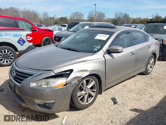 2014 Nissan Altima SV with VIN 1N4AL3AP5EC328776, listed as a IAAI auction lot 41835169 with 182,753 mi miles and . Bid and sale history available at DreamBid. Image 17.