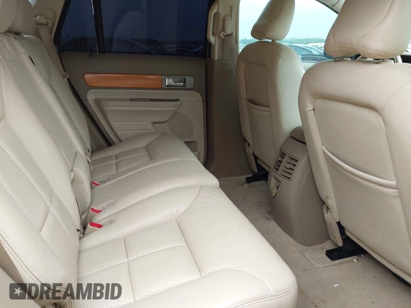 2007 Lincoln MKX with VIN 2LMDU88C27BJ06705, listed as a IAAI auction lot 41933459 with 208,246 mi miles. Bid and sale history available at carsss.com. Image 8.