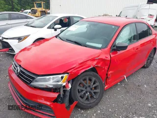2015 Volkswagen Jetta SE with VIN 3VWD17AJ8FM332771, listed as a IAAI auction lot 42371867 with 196,198 mi miles and . Bid and sale history available at DreamBid. Image 2.