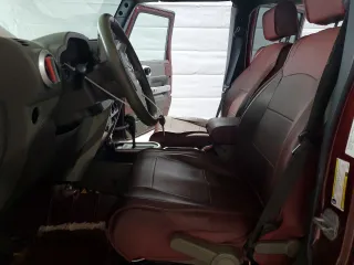 2007 Jeep Wrangler Unlimited Sahara с VIN 1J4GA591X7L198917, выставлен на аукционе Copart как лот 53311565 с пробегом 244 368 миль миль и Списание • Salvage title. История ставок и продаж доступна на DreamBid. Изображение 7.