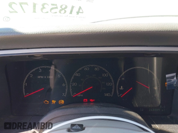 2004 Lincoln Navigator Luxury z VIN 5LMFU27R34LJ05952, wystawiony jako IAAI lot #41853172 z przebiegiem 268 889 mil mil oraz . Historia ofert i sprzedaży dostępna na DreamBid. Obrazek 7.