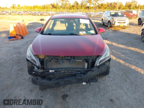 2015 Hyundai Sonata 2.4L SE with VIN 5NPE24AF2FH197761, listed as a IAAI auction lot 41088510 with 102,785 mi miles. Bid and sale history available at carsss.com. Image 13.