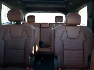 2023 Kia Telluride SX Prestige with VIN 5XYP5DGC5PG399807, listed as a Copart auction lot 43509855 with 18,812 mi miles and Salvage title. Bid and sale history available at DreamBid. Image 10.