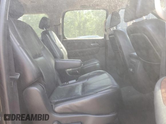 2007 Chevrolet Suburban LTZ with VIN 3GNFC16087G129261, listed as a Copart auction lot 53371595 with 159,138 mi miles and Salvage title. Bid and sale history available at DreamBid. Image 11.