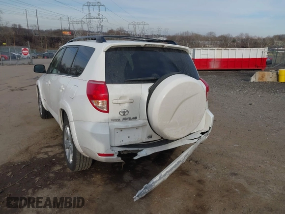 2007 Toyota RAV4 Sport with VIN JTMBK32V475015031, listed as a IAAI auction lot 41641627 with 178,980 mi miles. Bid and sale history available at carsss.com. Image 6.