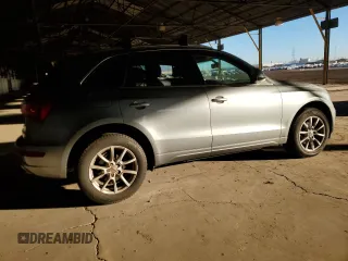 2010 Audi Q5 Premium with VIN WA1CKAFP8AA049390, listed as a Copart auction lot 41990955 with Not provided miles and Salvage title. Bid and sale history available at DreamBid. Image 3.