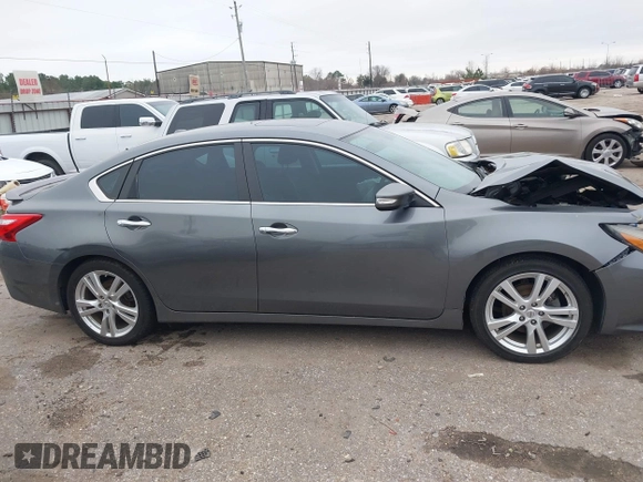 2017 Nissan Altima SL with VIN 1N4BL3AP1HC222902, listed as a IAAI auction lot 41576925 with 60,920 mi miles and . Bid and sale history available at DreamBid. Image 13.