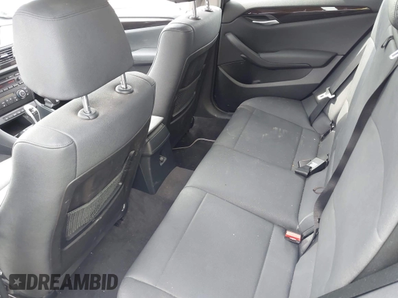 2013 BMW X1 xDrive28i z VIN WBAVL1C56DVR88949, wystawiony jako IAAI lot #42152710 z przebiegiem 93 136 mil mil oraz . Historia ofert i sprzedaży dostępna na DreamBid. Obrazek 8.