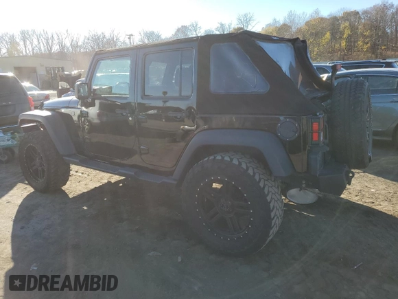 2018 Jeep Wrangler JK Unlimited Sahara with VIN 1C4BJWEG5JL851015, listed as a Copart auction lot 81107834 with 43,461 mi miles and Clean Title. Bid and sale history available at carsss.com. Image 2.