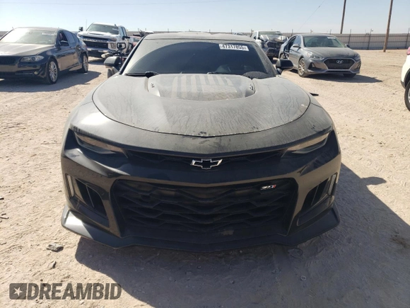 2018 Chevrolet Camaro ZL1 with VIN 1G1FJ1R61J0123661, listed as a Copart auction lot 47317855 with 36,043 mi miles and Salvage Title. Bid and sale history available at DreamBid. Image 5.