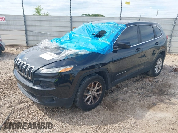 2016 Jeep Cherokee Latitude with VIN 1C4PJLCB3GW247899, listed as a IAAI auction lot 39693243 with 85,088 mi miles. Bid and sale history available at carsss.com. Image 2.