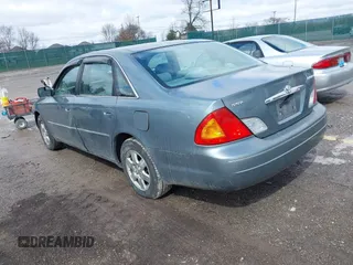 2002 Toyota Avalon XL with VIN 4T1BF28B72U211213, listed as a IAAI auction lot 41717347 with 215,979 mi miles and . Bid and sale history available at DreamBid. Image 3.