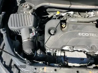 2020 Chevrolet Equinox LT с VIN 2GNAXUEV3L6177320, выставлен на аукционе Copart как лот 80825345 с пробегом 67 824 миль миль и Списание • Salvage title. История ставок и продаж доступна на DreamBid. Изображение 13.