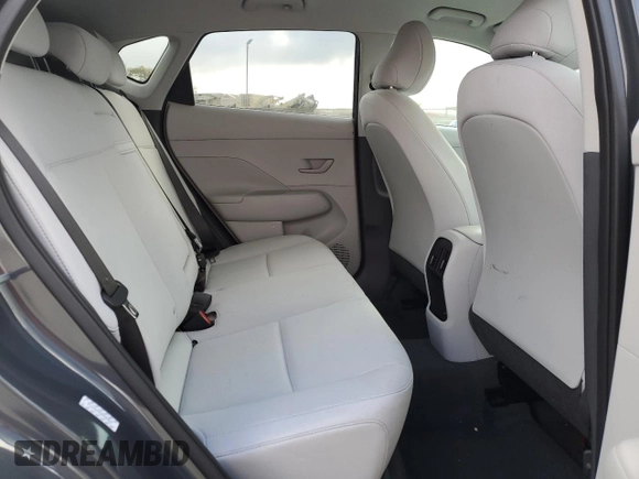 2024 Hyundai Kona SEL with VIN KM8HB3AB2RU095418, listed as a Copart auction lot 50947045 with 10,372 mi miles and Salvage Title. Bid and sale history available at carsss.com. Image 12.