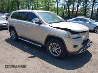 2015 Jeep Grand Cherokee Limited with VIN 1C4RJFBG2FC643264, listed as a IAAI auction lot 42151555 with 116,797 mi miles. Bid and sale history available at carsss.com. Image 1.