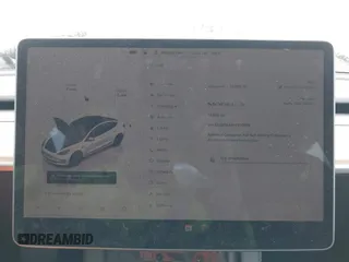 2023 Tesla Model 3 z VIN 5YJ3E1EA6PF570876, wystawiony jako IAAI lot #42366310 z przebiegiem 13 005 mil mil oraz . Historia ofert i sprzedaży dostępna na DreamBid. Obrazek 7.