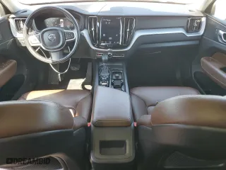 2018 Volvo XC60 Momentum with VIN YV4A22RKXJ1025138, listed as a Copart auction lot 50767365 with 70,961 mi miles and Salvage Title. Bid and sale history available at carsss.com. Image 8.