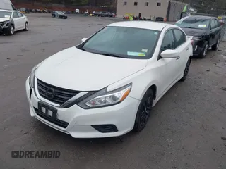 2016 Nissan Altima SR with VIN 1N4AL3AP4GC258657, listed as a IAAI auction lot 41975494 with 99,666 mi miles and . Bid and sale history available at carsss.com. Image 17.