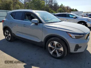 2024 Volvo XC40 Plus Bright Theme with VIN YV4L12UE0R2303399, listed as a Copart auction lot 68860824 with 7,281 mi miles and Salvage Title. Bid and sale history available at DreamBid. Image 4.