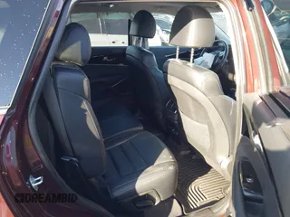 2019 Kia Sorento SX V6 with VIN 5XYPKDA59KG459776, listed as a IAAI auction lot 41602651 with 38,445 mi miles. Bid and sale history available at carsss.com. Image 8.