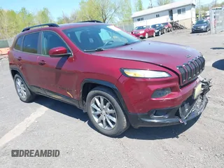 2018 Jeep Cherokee Latitude Tech Connect with VIN 1C4PJMCB9JD602518, listed as a IAAI auction lot 42146179 with 23,902 mi miles. Bid and sale history available at carsss.com. Image 1.