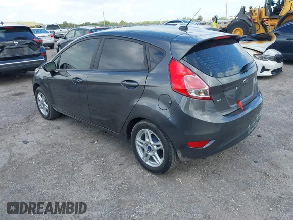 2019 Ford Fiesta SE with VIN 3FADP4EJ1KM101818, listed as a IAAI auction lot 41956641 with 40,493 mi miles. Bid and sale history available at carsss.com. Image 3.