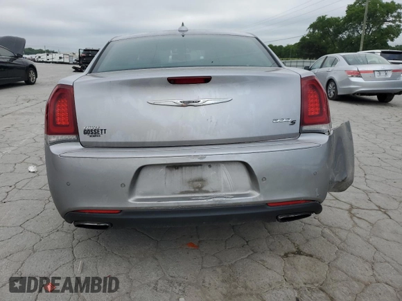 2017 Chrysler 300 S с VIN 2C3CCAGG1HH605671, выставлен на аукционе Copart как лот 56936185 с пробегом 261 963 миль миль и Списание • Salvage title. История ставок и продаж доступна на DreamBid. Изображение 6.