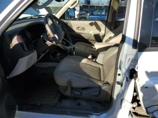 2003 Mitsubishi Montero z VIN JA4MT41RX3J013246, wystawiony jako Copart lot #42210545 z przebiegiem 188 387 mil mil oraz Szkoda całkowita • Salvage title. Historia ofert i sprzedaży dostępna na DreamBid. Obrazek 7.