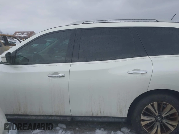 2017 Nissan Pathfinder S with VIN 5N1DR2MN3HC609338, listed as a IAAI auction lot 41366023 with 107,790 mi miles and . Bid and sale history available at DreamBid. Image 14.