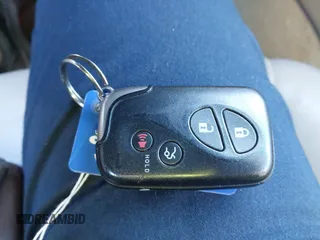 2007 Lexus LS 460 L z VIN JTHGL46F475020286, wystawiony jako IAAI lot #41865821 z przebiegiem Nie podano mil oraz . Historia ofert i sprzedaży dostępna na DreamBid. Obrazek 11.