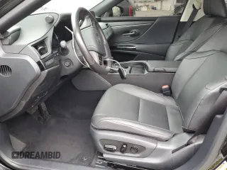 2024 Lexus ES 300h with VIN 58ADA1C17RU044547, listed as a Copart auction lot 58408345 with 39,568 mi miles and Salvage title. Bid and sale history available at DreamBid. Image 7.