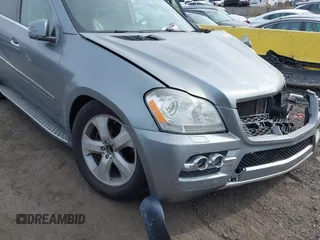 2011 Mercedes-Benz GL-Class GL 450 with VIN 4JGBF7BE2BA736553, listed as a IAAI auction lot 41316716 with Not Provided miles. Bid and sale history available at carsss.com. Image 14.