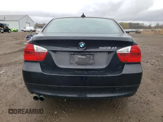 2008 BMW 3 Series 328xi z VIN WBAVC93568K043800, wystawiony jako Copart lot #49830315 z przebiegiem 183 075 mil mil oraz Szkoda całkowita • Salvage title. Historia ofert i sprzedaży dostępna na DreamBid. Obrazek 6.