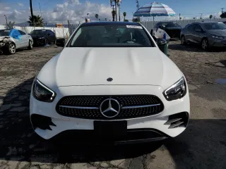 2023 Mercedes-Benz E-Class E 350 with VIN W1KZF8DB8PB146909, listed as a Copart auction lot 42498035 with 7,476 mi miles and Salvage Title. Bid and sale history available at carsss.com. Image 5.