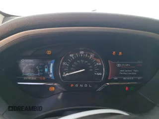 2015 Lincoln MKZ Hybrid z VIN 3LN6L2LU2FR607548, wystawiony jako Copart lot #61922775 z przebiegiem 255 797 mil mil oraz Szkoda całkowita • Salvage title. Historia ofert i sprzedaży dostępna na DreamBid. Obrazek 9.