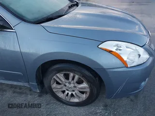 2010 Nissan Altima S with VIN 1N4AL2AP0AN512628, listed as a IAAI auction lot 42102865 with 184,235 mi miles and . Bid and sale history available at DreamBid. Image 14.