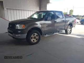2005 Ford F-150 XLT z VIN 1FTPW14585KF04364, wystawiony jako IAAI lot #42638141 z przebiegiem 172 244 mil mil oraz . Historia ofert i sprzedaży dostępna na DreamBid. Obrazek 2.