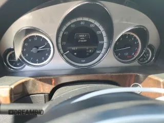 2013 Mercedes-Benz E 350 Luxury with VIN WDDHF5KB1DA664178, listed as a Copart auction lot 59930545 with 210,259 mi miles and Salvage title. Bid and sale history available at DreamBid. Image 9.