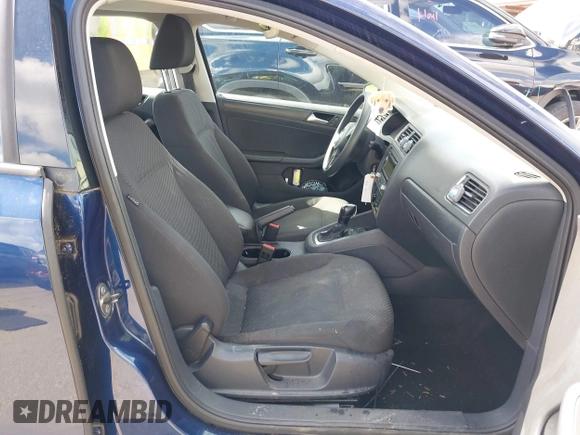 2014 Volkswagen Jetta S with VIN 3VW2K7AJ2EM405085, listed as a IAAI auction lot 42587833 with 138,731 mi miles and . Bid and sale history available at DreamBid. Image 5.