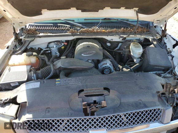 2004 Chevrolet Silverado 1500 LS with VIN 1GCEC14V14Z290940, listed as a Copart auction lot 52427055 with 74,745 mi miles and Salvage Title. Bid and sale history available at carsss.com. Image 13.