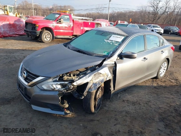 2016 Nissan Altima 2.5 SR with VIN 1N4AL3AP4GN358732, listed as a IAAI auction lot 41300462 with 79,893 mi miles. Bid and sale history available at carsss.com. Image 2.