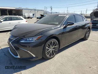 2024 Lexus ES 300h with VIN 58ADA1C19RU042556, listed as a Copart auction lot 44144565 with 38,979 mi miles and Salvage title. Bid and sale history available at DreamBid. Image 1.