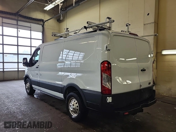 2020 Ford Transit Cargo z VIN 1FTBR2YG9LKB09125, wystawiony jako IAAI lot #42774093 z przebiegiem 98 738 mil mil oraz . Historia ofert i sprzedaży dostępna na DreamBid. Obrazek 6.