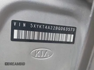 2011 Kia Sorento LX with VIN 5XYKT4A22BG063573, listed as a IAAI auction lot 41942588 with 1 mi miles. Bid and sale history available at carsss.com. Image 9.