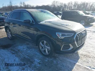 2022 Audi Q3 Premium Plus z VIN WA1BUCF32N1028667, wystawiony jako IAAI lot #41356184 z przebiegiem 29 817 mil mil oraz . Historia ofert i sprzedaży dostępna na DreamBid. Obrazek 1.