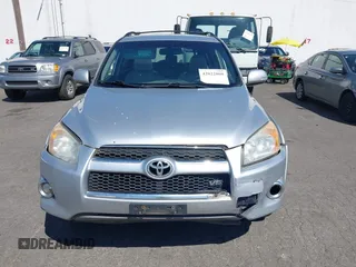 2009 Toyota RAV4 Ltd with VIN JTMZK31V19D000706, listed as a IAAI auction lot 42022860 with 317,872 mi miles. Bid and sale history available at carsss.com. Image 12.