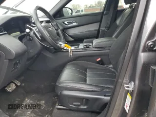 2019 Land Rover Range Rover Velar R-Dynamic SE z VIN SALYL2EX9KA779433, wystawiony jako Copart lot #47032255 z przebiegiem 70 070 mil mil oraz Czysty tytuł • Clean title. Historia ofert i sprzedaży dostępna na DreamBid. Obrazek 7.