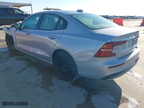 2024 Volvo S60 Core Dark Theme with VIN 7JRL12TKXRG296332, listed as a IAAI auction lot 41208903 with 28,829 mi miles. Bid and sale history available at carsss.com. Image 3.