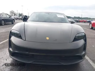 2021 Porsche Taycan 4S z VIN WP0AB2Y13MSA43638, wystawiony jako IAAI lot #42638298 z przebiegiem 27 634 mil mil oraz . Historia ofert i sprzedaży dostępna na DreamBid. Obrazek 12.
